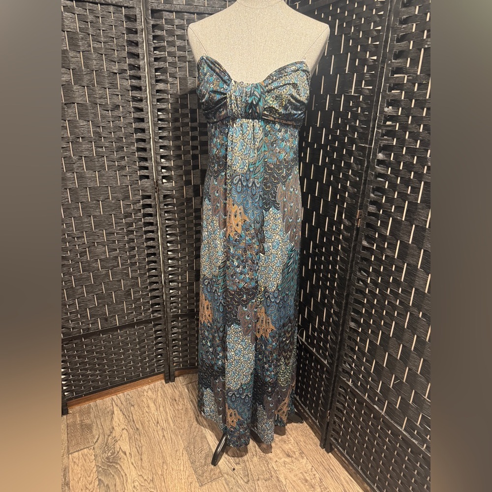 Hypnotik peacock pattern Paisley Maxi staples Dress. Sz L